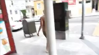 غير خاضعة للرقابة بي بي سي في سن المراهقة طبطب