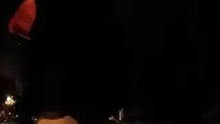 هيرمافوديت مثار ينال لحس عميق في العلن