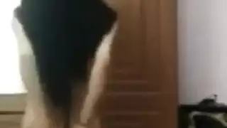 عاهرة كاميرا الويب من الريف ترفع نقابها لتكشف كل شيء