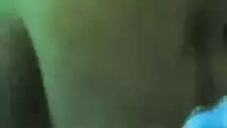 نجمه إباحية مصرية تبلع الزب ثم تركب للنشوة