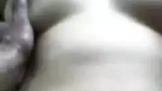 قضيب سوري يُلذذ عشيقته العربية في نكاح منزلي حميمي