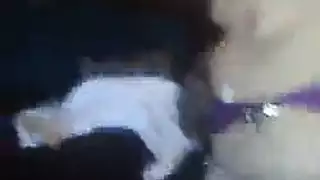 العاهرة الشقراء لا تكتفي من ذلك العمود الكبير