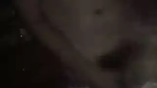 تدليك الشقراوات الإباحي يتحول إلى حفلة جنس إباحية