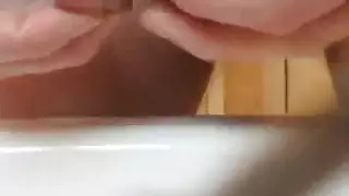 مجموعة سحاقية تمص القضيب وتضاجع المؤخرة